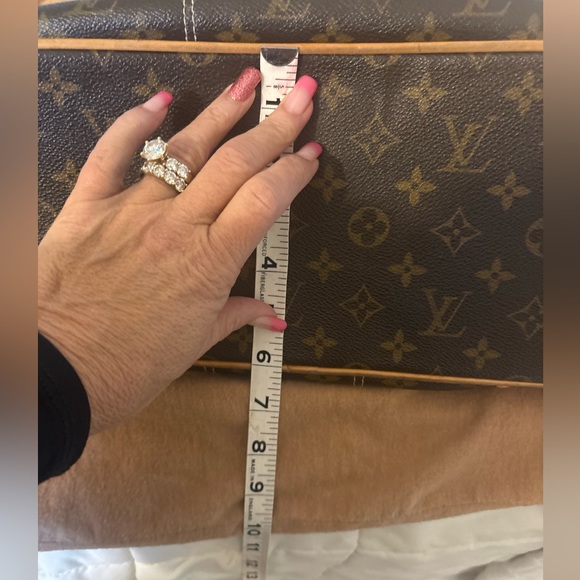 Louis Vuitton Limited Edition Monogram Canvas Riveting Bag - Picture 12 of 16